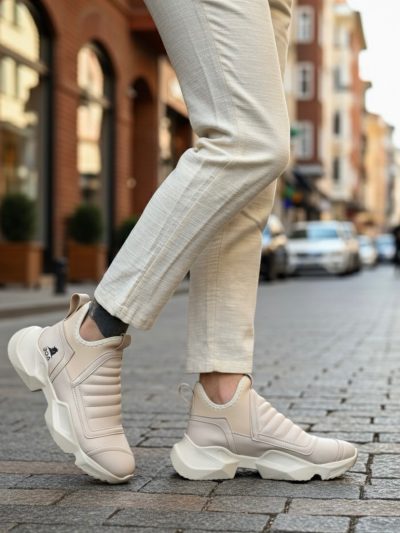 BA0401 Bağcıksız Rahat Yüksek Taban Krem Erkek Spor Yarım Bilek Bot